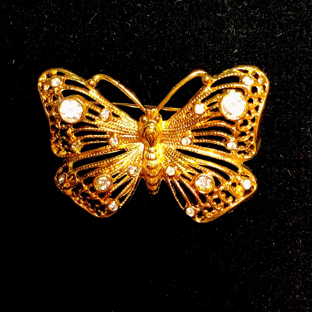 Gold and rhinestone butterfly pin/brooch